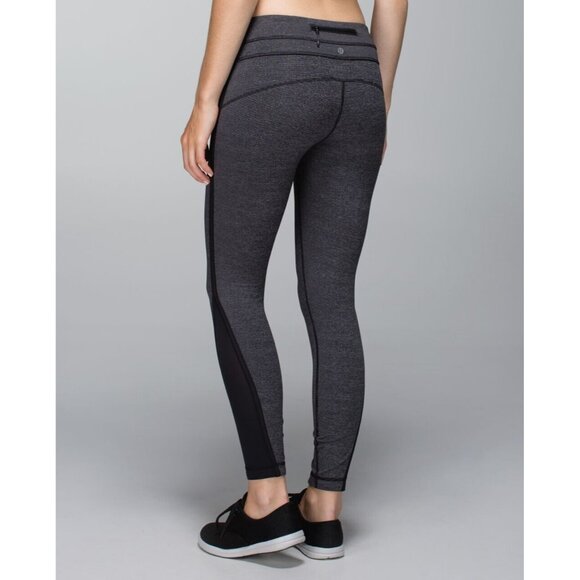 lululemon athletica Pants - Lululemon Leggings Run Pace Tight Gray Black Wee Stripe Luxtreme